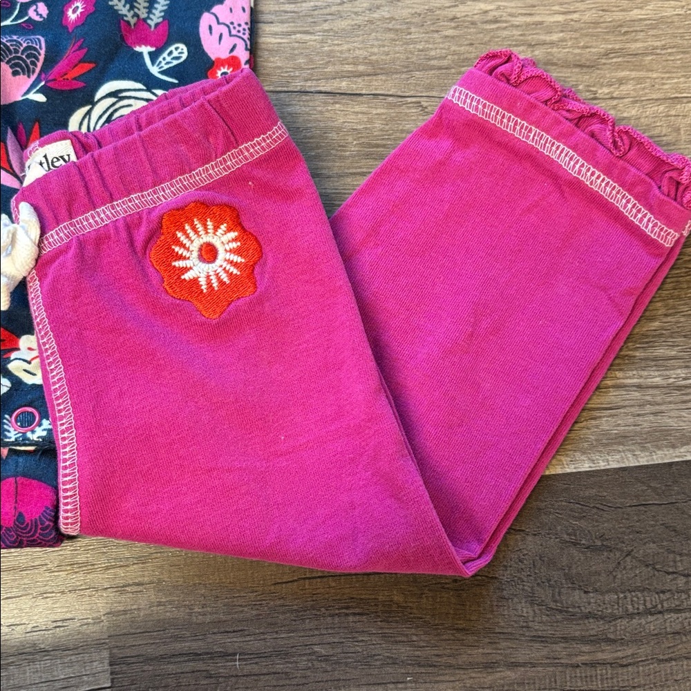 Hatley 2pc set - Picture 2 of 6